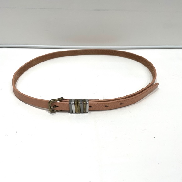 American Eagle Outfitters Accessories - American Eagle leather belt